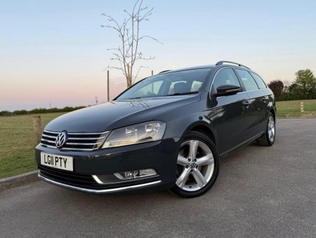 VOLKSWAGEN PASSAT 2.0 TDI BlueMotion Tech SE DSG Euro 5 (s/s) 5dr