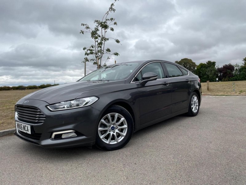 FORD MONDEO 2.0 TDCi Titanium Euro 6 (s/s) 5dr